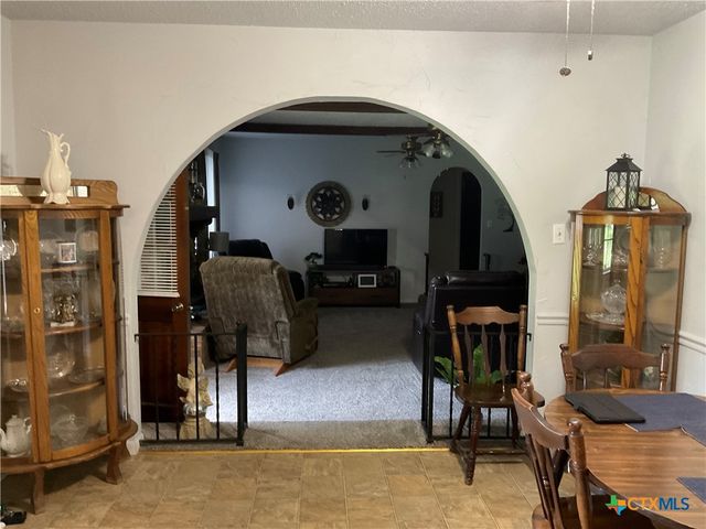 701 Golf Course Road, Gatesville, TX 76528