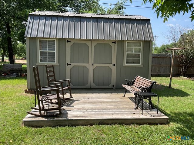 701 Golf Course Road, Gatesville, TX 76528