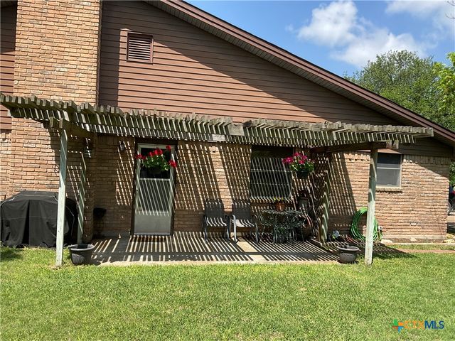 701 Golf Course Road, Gatesville, TX 76528