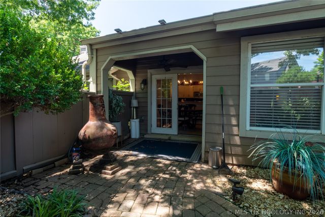 3122 E 91st Place 3122, Tulsa, OK 74137