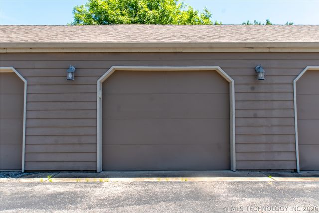 3122 E 91st Place 3122, Tulsa, OK 74137
