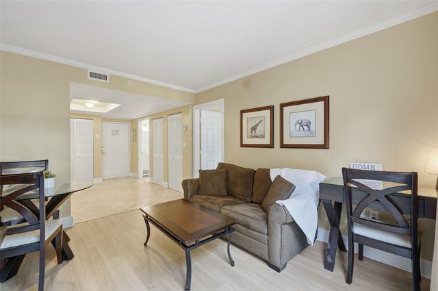 2951 S Bayshore Drive 315, Miami, FL 33133