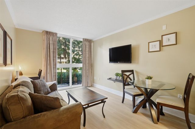 2951 S Bayshore Drive 315, Miami, FL 33133