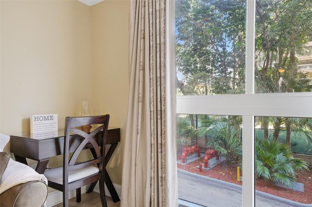 2951 S Bayshore Drive 315, Miami, FL 33133