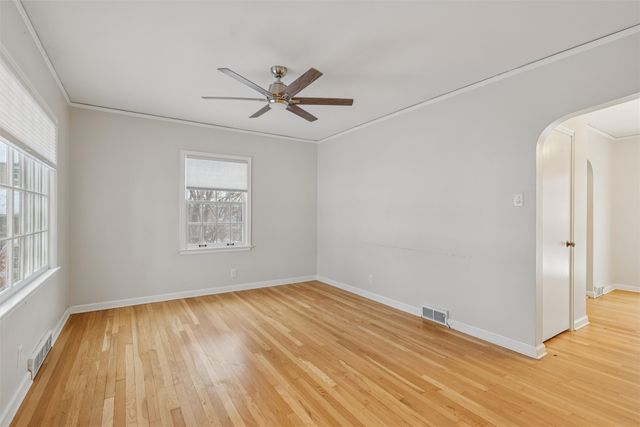 829 7th Street, West Des Moines, IA 50265