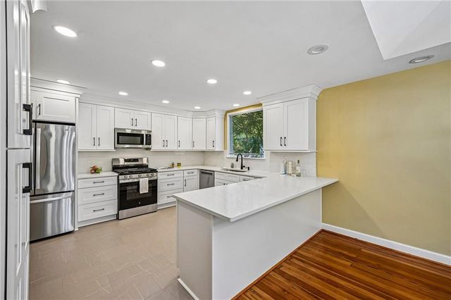 805 Holmes Street, Atlanta, GA 30318