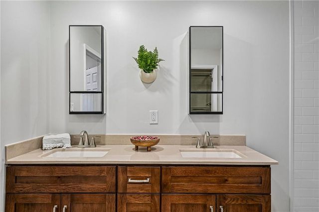 805 Holmes Street, Atlanta, GA 30318
