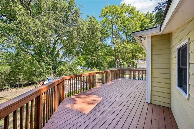 805 Holmes Street, Atlanta, GA 30318