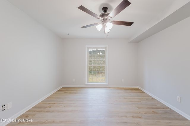 802 Highwood Dr, Louisville, KY 40206