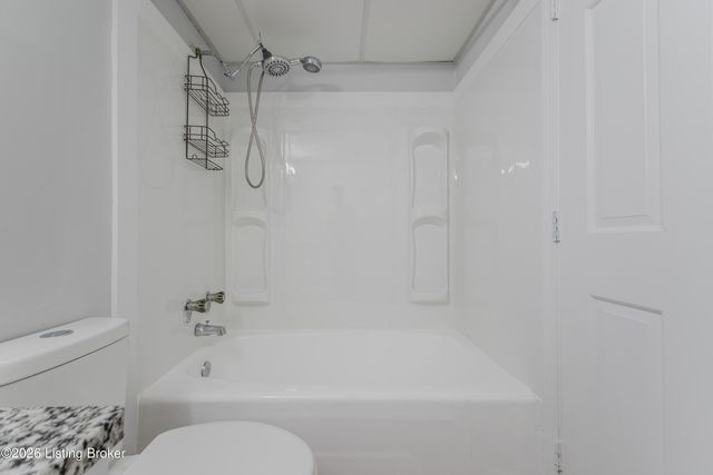 802 Highwood Dr, Louisville, KY 40206