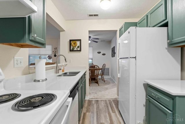 92 Rough Wy, Lebanon, OH 45036