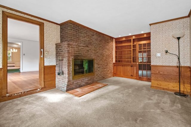 25 Arlington St, Winchester, MA 01890