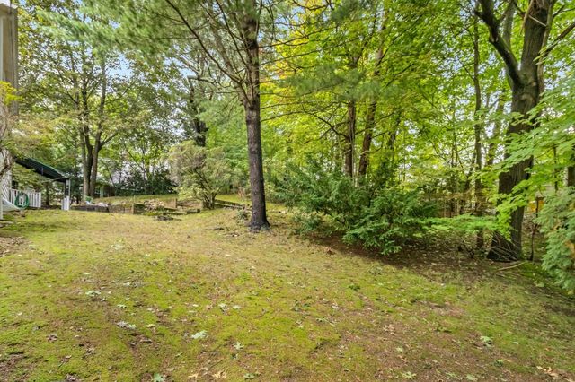 25 Arlington St, Winchester, MA 01890