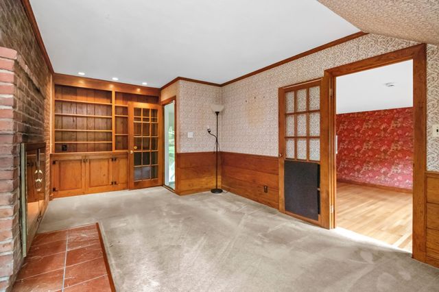 25 Arlington St, Winchester, MA 01890