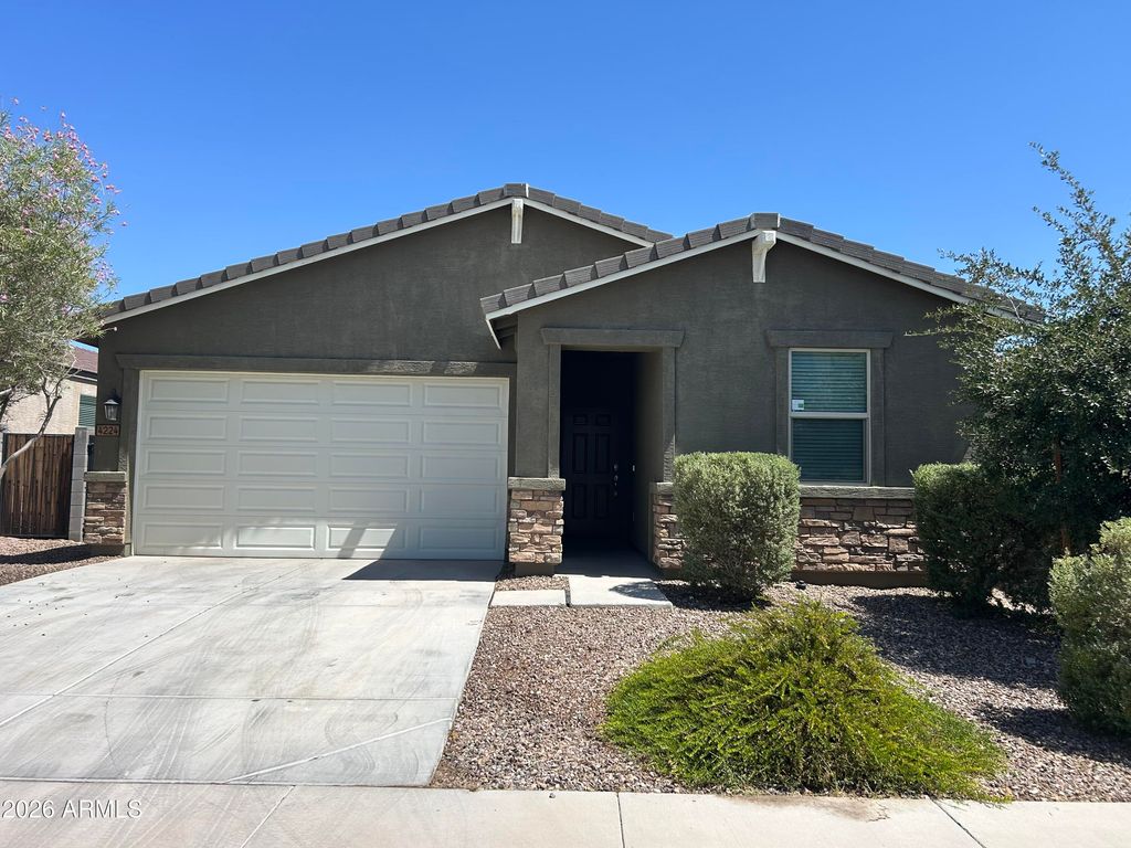 4224 W CONEFLOWER Lane, San Tan Valley, AZ 85144