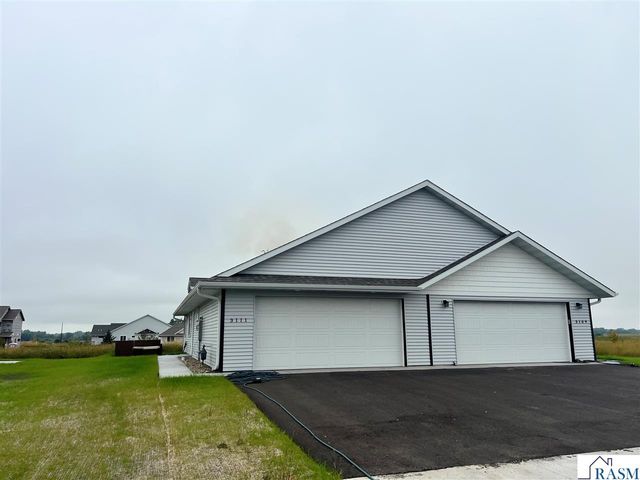 3111 Scotch Lane, Mankato, MN 56001