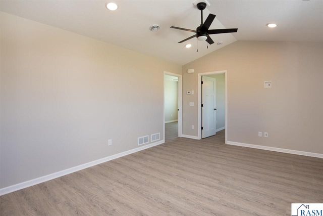 3111 Scotch Lane, Mankato, MN 56001