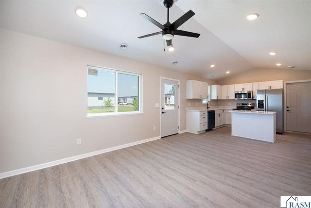 3111 Scotch Lane, Mankato, MN 56001