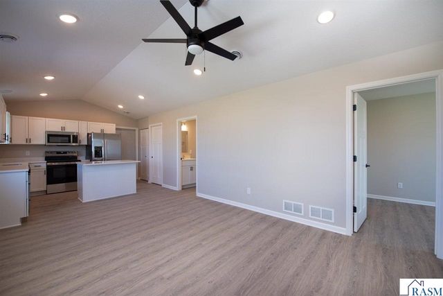 3111 Scotch Lane, Mankato, MN 56001