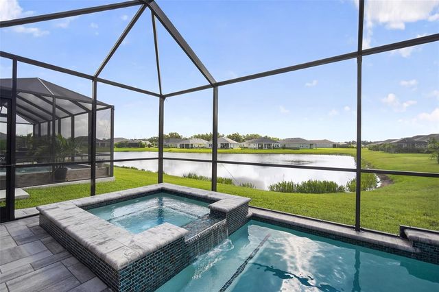 8612 ARROW CREEK DRIVE, Parrish, FL 34219