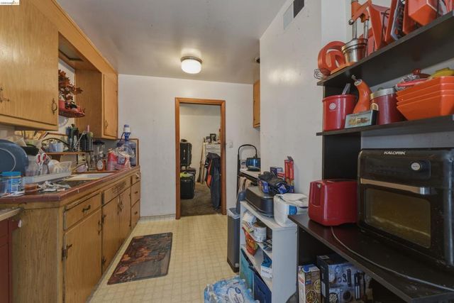 532 Lafayette Ave, San Leandro, CA 94577