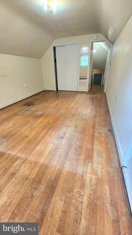 9801 WATTS BRANCH DR, Rockville, MD 20850