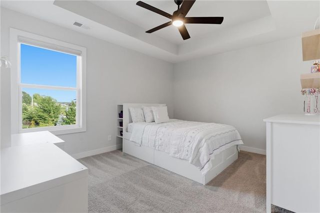 12527 W 182nd Court, Overland Park, KS 66013