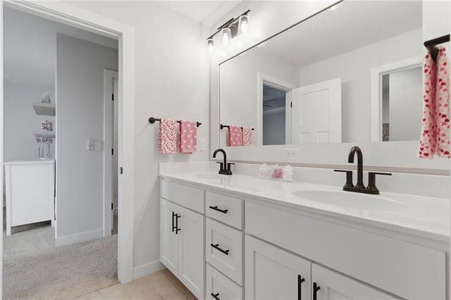 12527 W 182nd Court, Overland Park, KS 66013