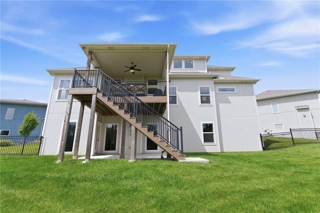 12527 W 182nd Court, Overland Park, KS 66013