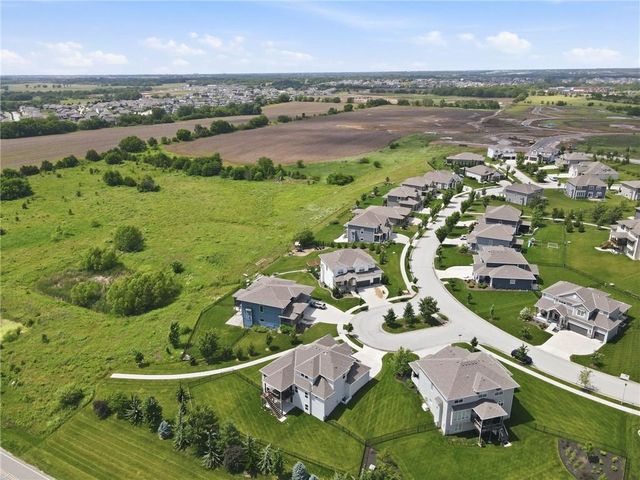 12527 W 182nd Court, Overland Park, KS 66013