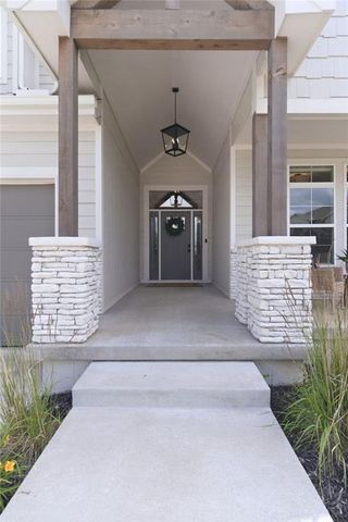 12527 W 182nd Court, Overland Park, KS 66013