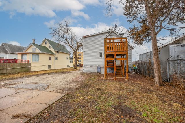1007 S 1ST Avenue, Maywood, IL 60153