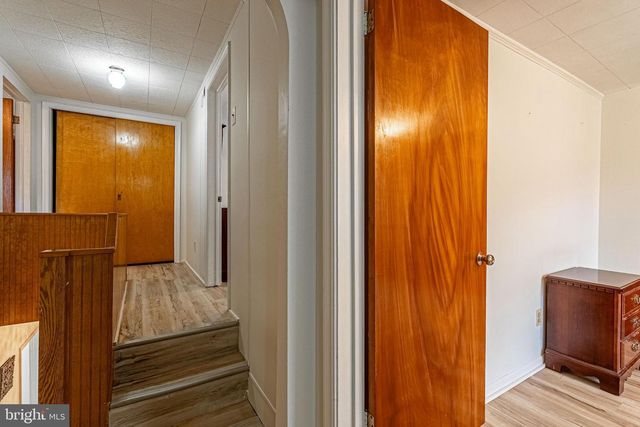 312 HAMMOND ST, Westernport, MD 21562