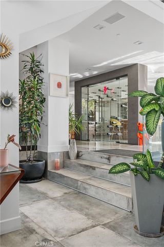 3020 Hollyridge Drive, Los Angeles, CA 90068