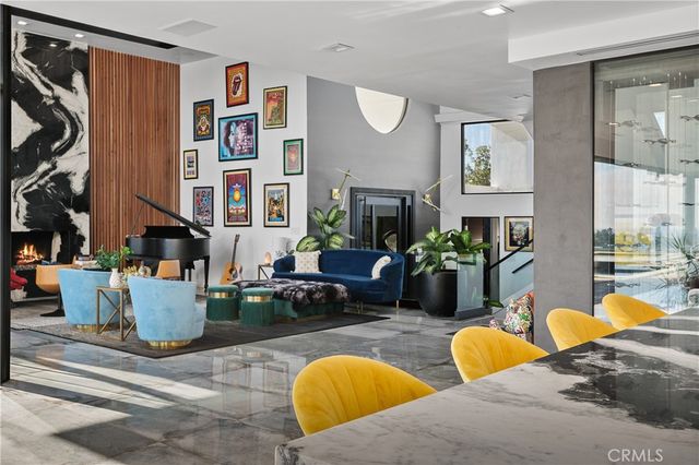 3020 Hollyridge Drive, Los Angeles, CA 90068