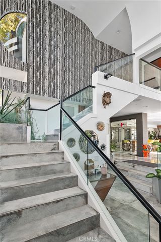 3020 Hollyridge Drive, Los Angeles, CA 90068