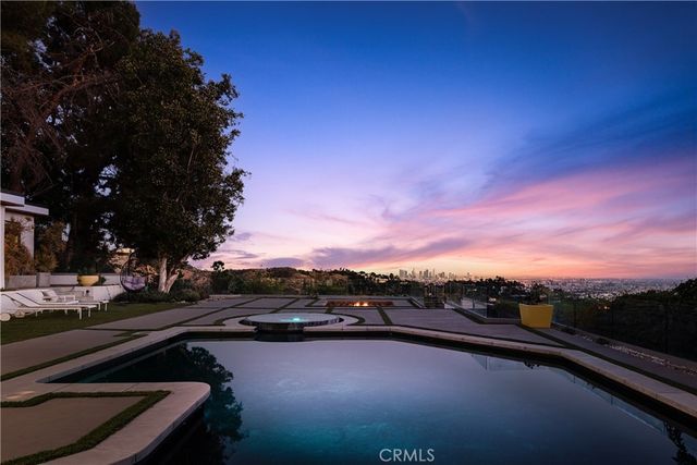 3020 Hollyridge Drive, Los Angeles, CA 90068