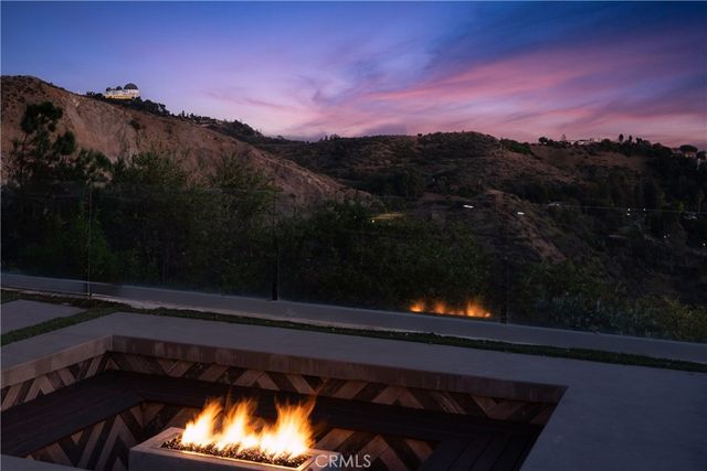 3020 Hollyridge Drive, Los Angeles, CA 90068