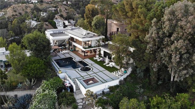 3020 Hollyridge Drive, Los Angeles, CA 90068