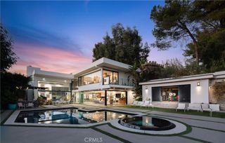 3020 Hollyridge Drive, Los Angeles, CA 90068