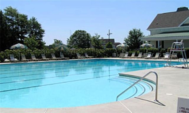 136 Baldwin Court, Newnan, GA 30263