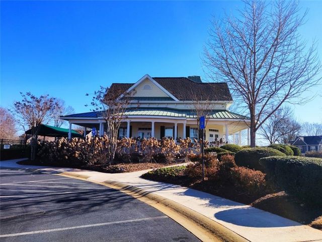 136 Baldwin Court, Newnan, GA 30263