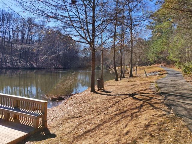 136 Baldwin Court, Newnan, GA 30263