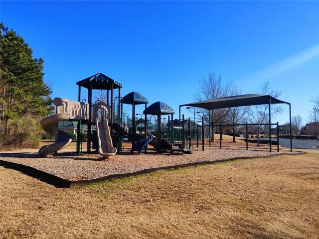 136 Baldwin Court, Newnan, GA 30263