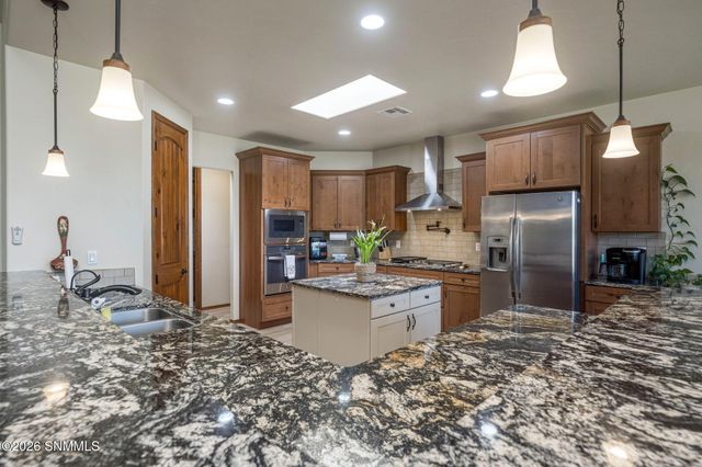8366 Rancho Vista Loop, La Mesa, NM 88044