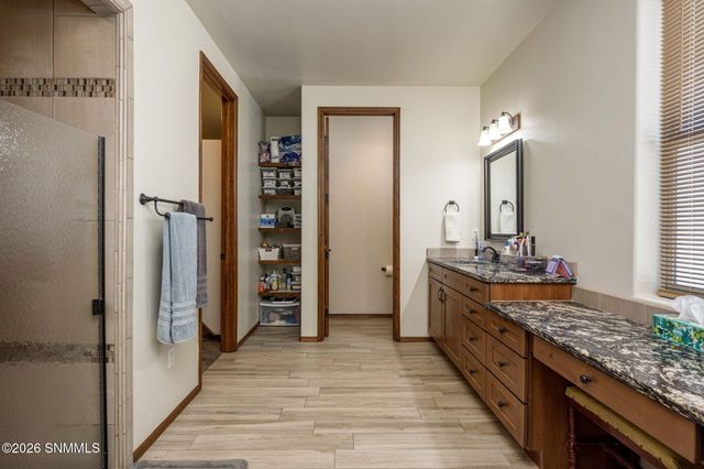 8366 Rancho Vista Loop, La Mesa, NM 88044