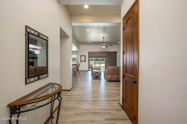 8366 Rancho Vista Loop, La Mesa, NM 88044