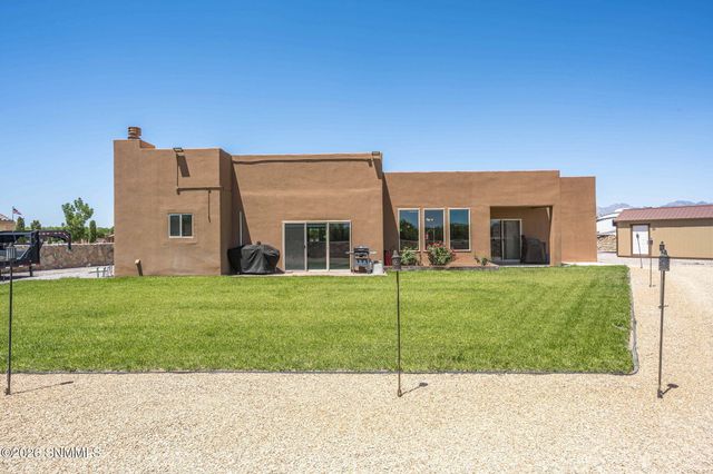 8366 Rancho Vista Loop, La Mesa, NM 88044