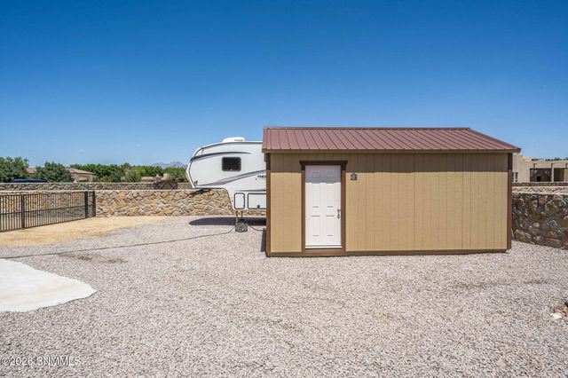 8366 Rancho Vista Loop, La Mesa, NM 88044