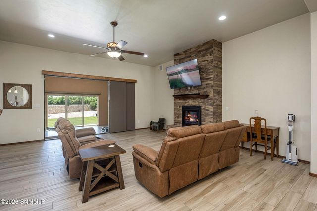 8366 Rancho Vista Loop, La Mesa, NM 88044
